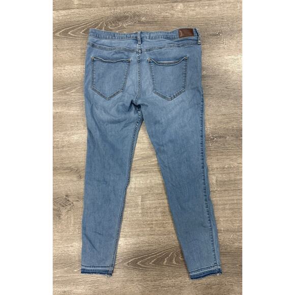 Hollister Womens Skinny Jeans 5R W27 L30 Dark Wash Mid-Rise - Picture 2 of 5